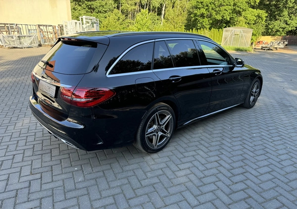Mercedes-Benz Klasa C cena 137760 przebieg: 135000, rok produkcji 2019 z Rakoniewice małe 254